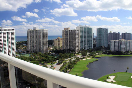 迈阿密高尔夫球场阳台景观