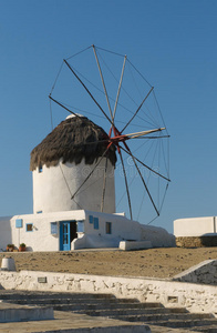 希腊米科诺斯岛的风车