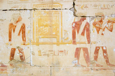 古埃及带金方舟的祭司图片