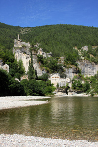 castelbouc村