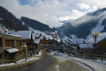 冬季高山村落