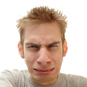 撅年轻人撅嘴照片