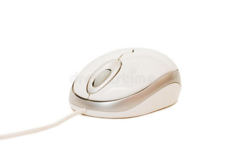 电脑鼠标与白色电缆隔离