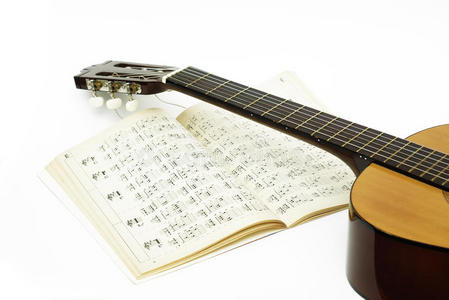 学习吉他