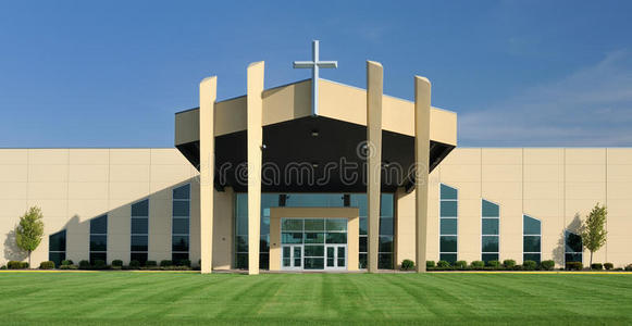 对称设计的教堂