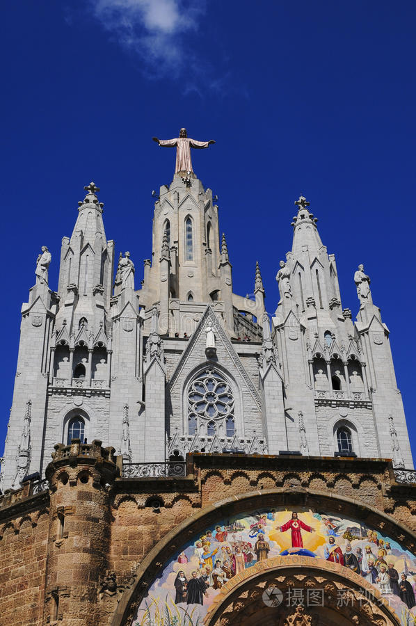 巴塞罗那的提比达博