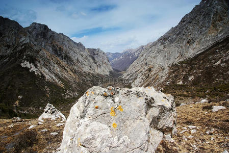 岩石和峡谷