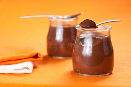 自制甜点巧克力慕斯图片