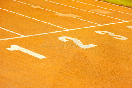 独木舟划桨起跑线图片更新于:2021-03-05推荐专题:起跑线起跑3d赢在