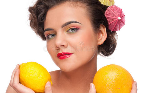 柠檬葡萄柚特写女人