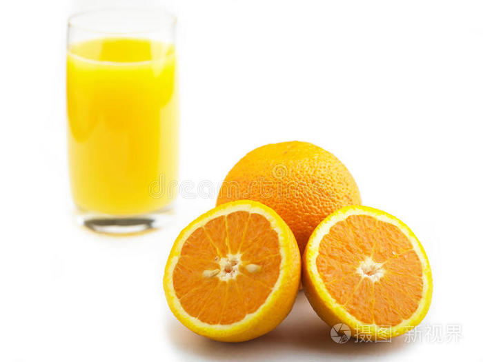 橙汁和水果