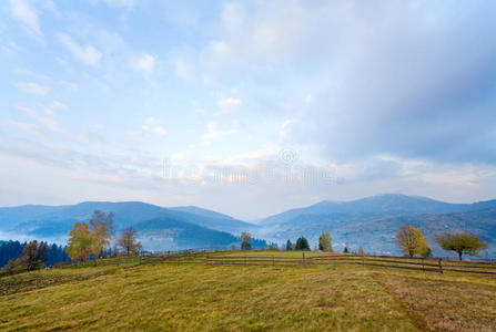 秋山村照片 正版商用图片0jmzl4 摄图新视界