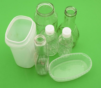 回收用塑料和玻璃容器