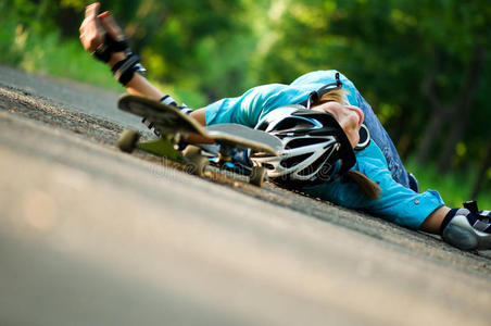 动漫触手玩少女图片