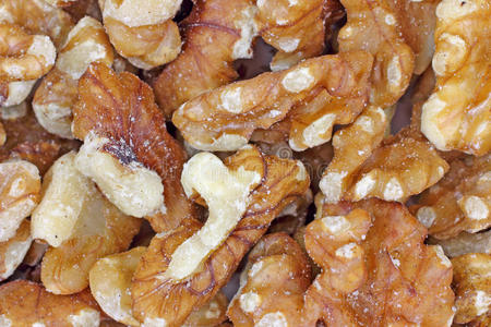 近距离观看散装核桃片图片