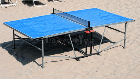 沙滩乒乓球图片