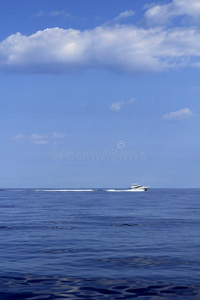 摩托艇渔船蓝海巡航速度