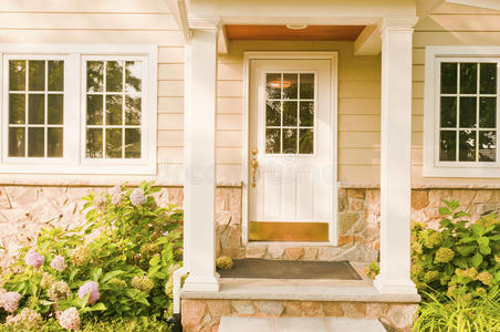 园林门家庭后门照片