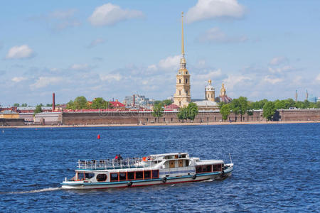 圣彼得堡的水运