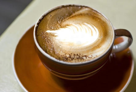 杯卡布奇诺图片