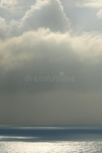 打雷 墙纸 海洋 坏的 天堂 风景 聚集 暴风雨 方法 阳光