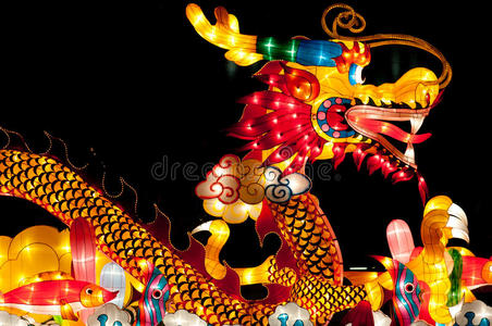 新加坡元宵节的龙灯图片