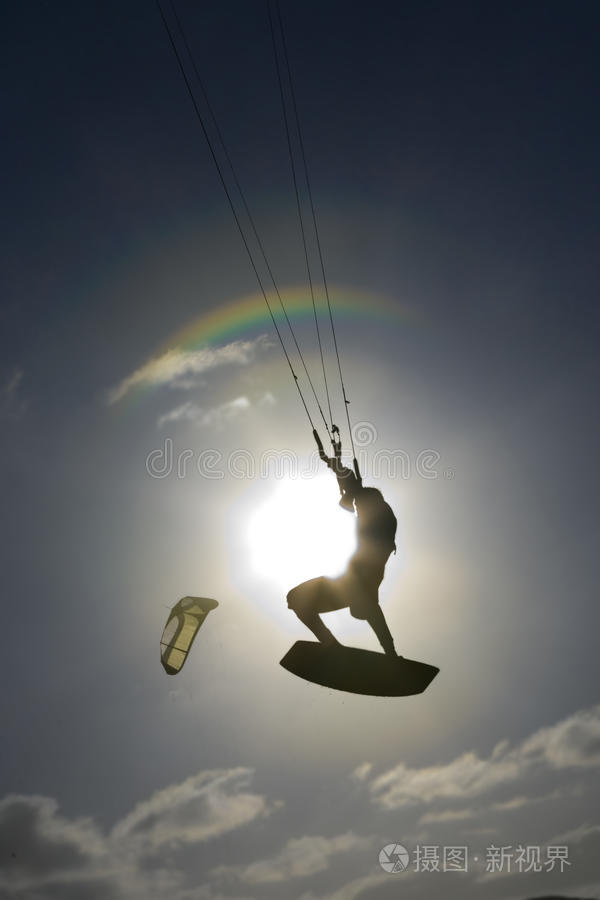 风筝冲浪者剪影
