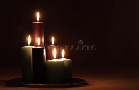 一组蜡烛