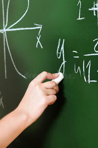 老师讲课黑板图片