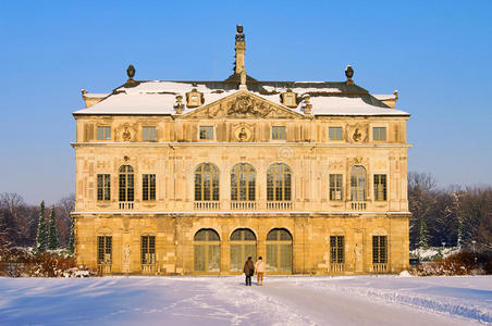 冬天的德累斯顿花园宫殿