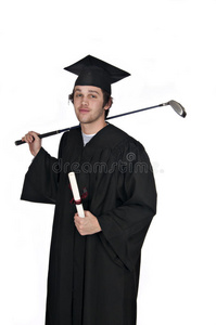身穿黑色长袍的青少年毕业生