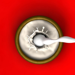 牛奶溅在酸奶上