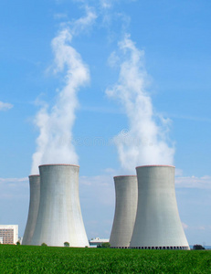 核电站烟囱图片