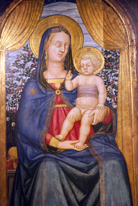 小耶稣圣母玛利亚与小耶稣同在照片