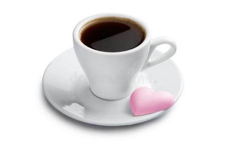 一杯粉红色心形曲奇咖啡
