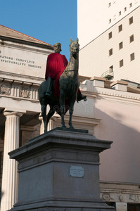 朱塞佩加里波第雕像