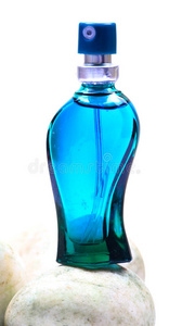 水蓝色香水瓶
