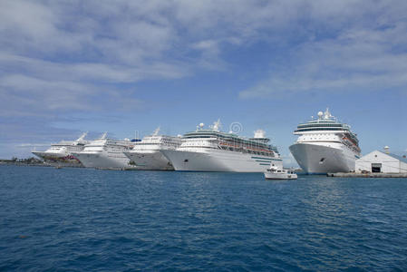 船队图片-船队素材-船队插画-摄图新视界