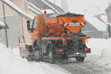 冬季防冰雪设施