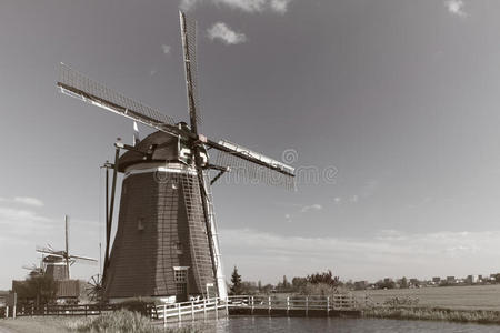 荷兰乡村的风车