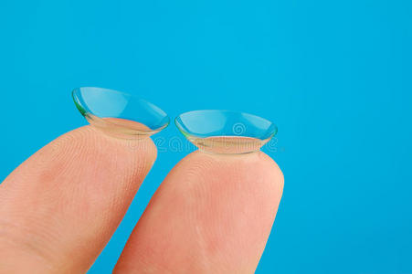 软性隐形眼镜图片-软性隐形眼镜素材-软性隐形眼镜插画-摄图新视界