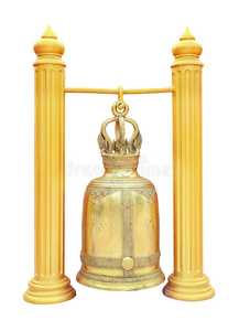 寺庙里的泰式铜钟被隔离在白色上