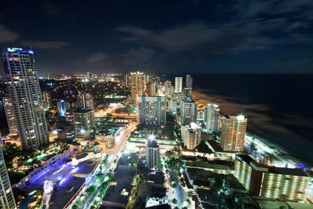 黄金海岸城市之夜