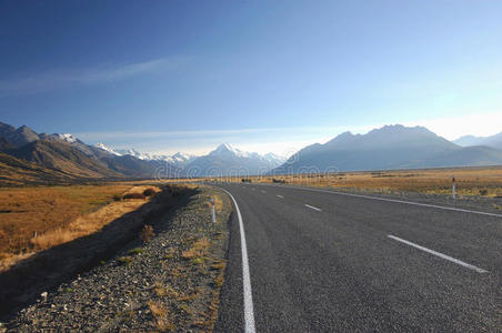 通往库克山的路