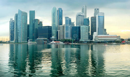 日落时的新加坡