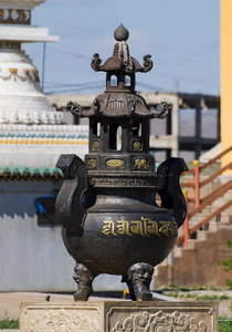 甘丹寺大瓮图片