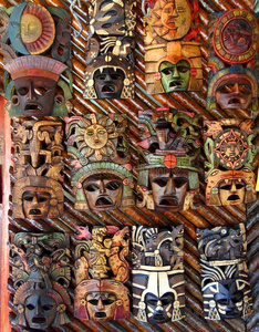 墨西哥木制面具手工制作的木制面具