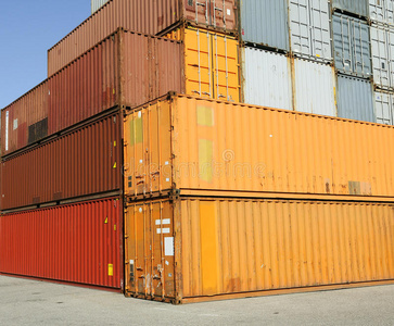 港口码头货物集装箱图片