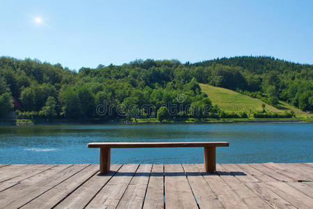 ps素材湖边图片