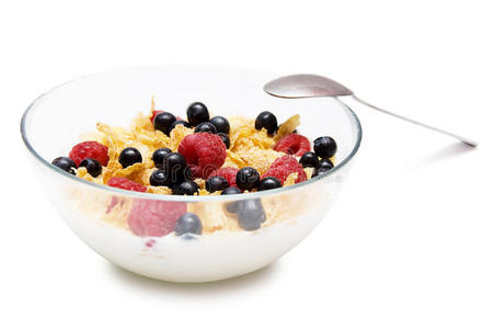 健康早餐玉米片和浆果